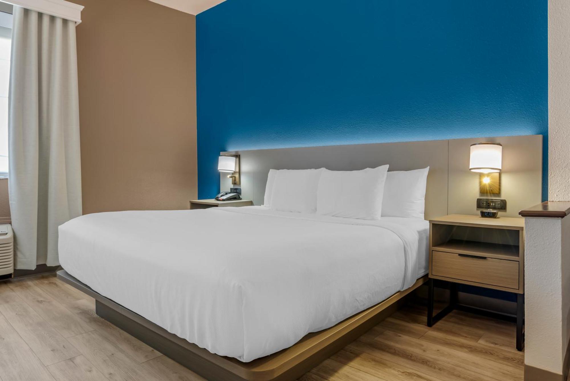 Comfort Suites Хаттисберг Экстерьер фото